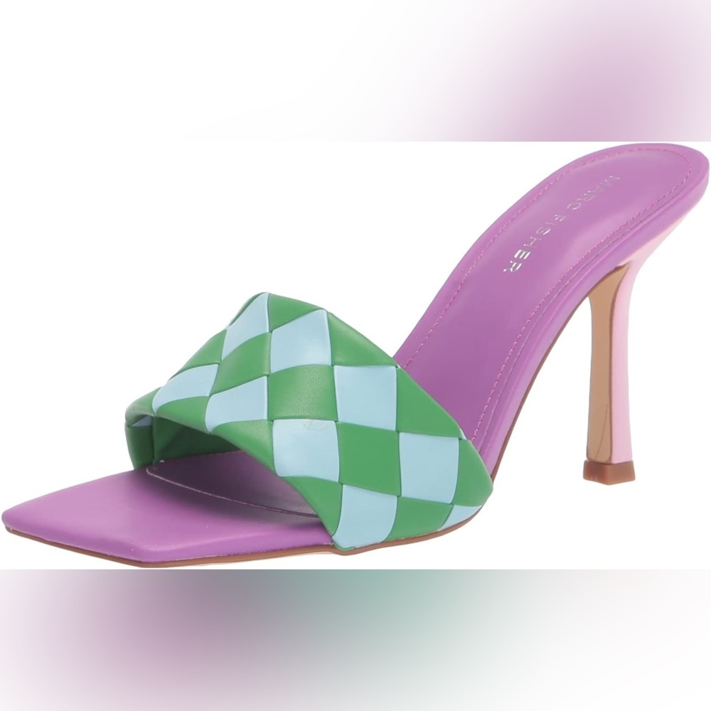 Marc Fisher Darasa Heeled Sandal in Green Women’s size 6.5—Worn once.